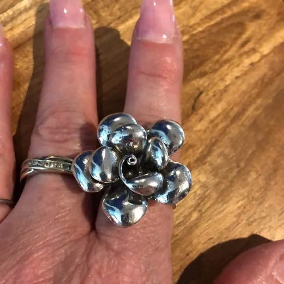3/$25 Silver Flower Cuff Ring - Picture 2 of 4